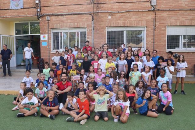 El Programa ADE y el Jimbee CT 'comienzan el curso' en el CEIP Luis Calandre