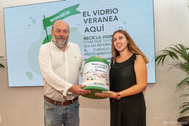 El reciclaje de vidrio se premia en Cartagena con miniglús de Ecovidrio